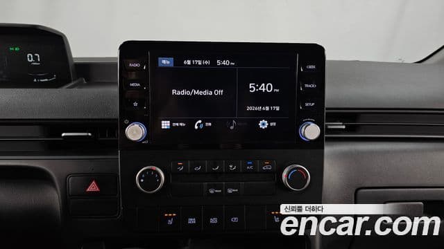 Hyundai Staria 2023 — Фото 14/20