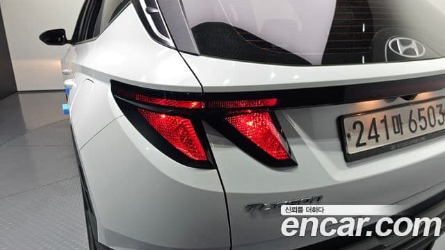 Hyundai Tucson Hybrid 2021 — Şəkil 21/30