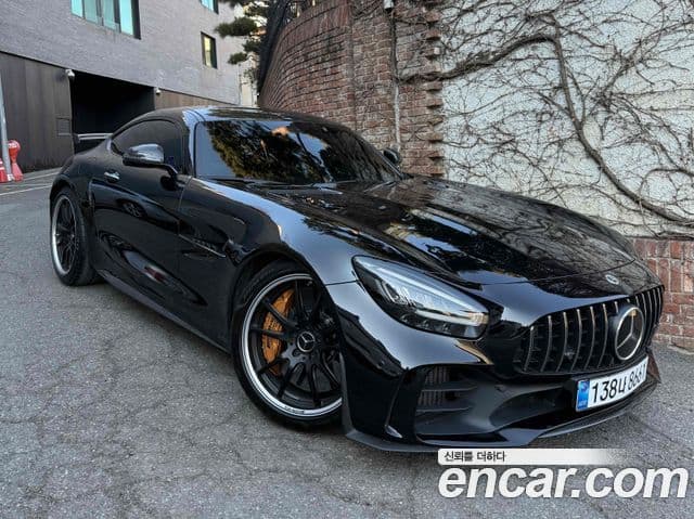 Mercedes-Benz AMG GT 2021 — Photo 7/17