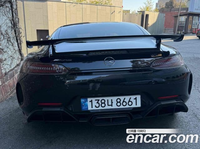 Mercedes-Benz AMG GT 2021 — Photo 13/17