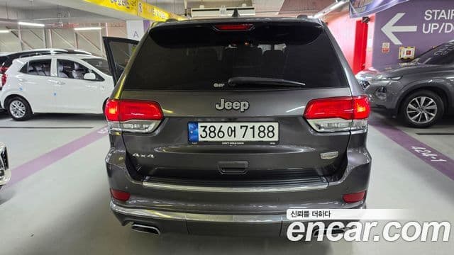 Jeep Grand Cherokee 2021 — Şəkil 2/20