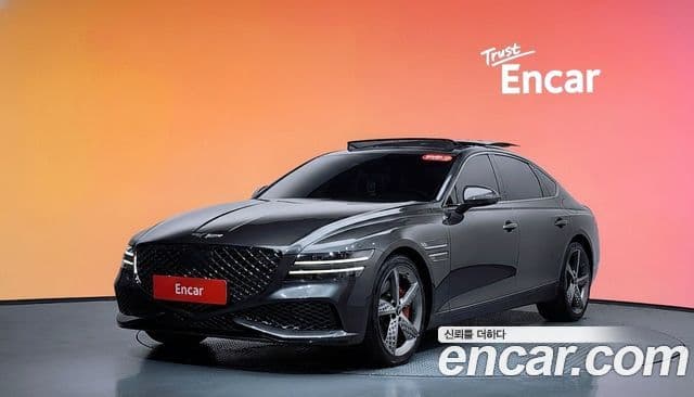 Genesis Electrified G80 2022 — Фото 1/20