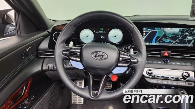 Hyundai Avante 2021 — ფოტო 13/20