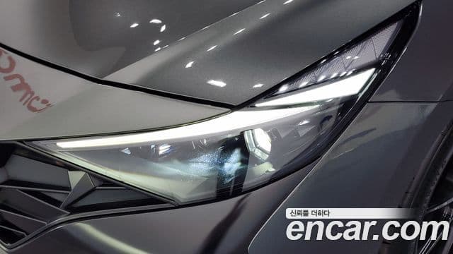 Hyundai The New Avante Hybrid 2021 — Şəkil 15/33