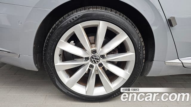 Volkswagen Arteon 2022 — ფოტო 5/20