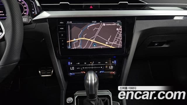 Volkswagen Arteon 2022 — ფოტო 14/20