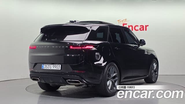 Land Rover Range Rover Sport 2025 — ფოტო 2/20