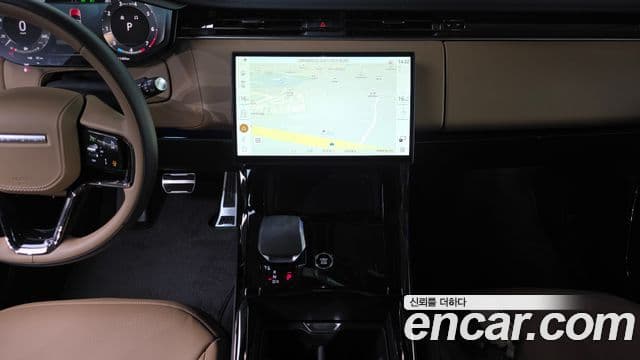 Land Rover Range Rover Sport 2025 — ფოტო 13/20