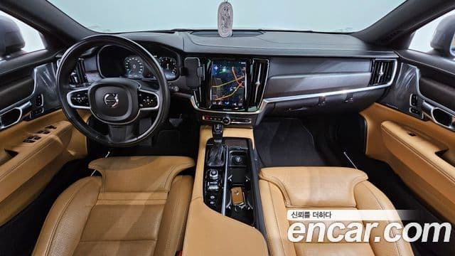 Volvo V90 Cross Country 2018 — ფოტო 7/20