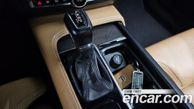 Volvo V90 Cross Country 2018 — ფოტო 9/20