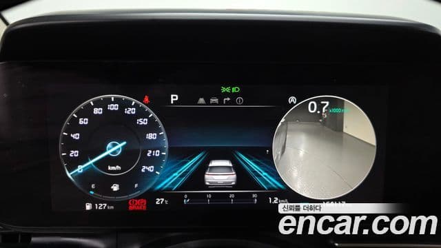 Kia Carnival 2021 — Şəkil 8/20