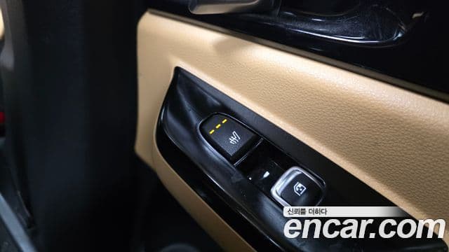 Kia Carnival 2021 — Şəkil 19/20