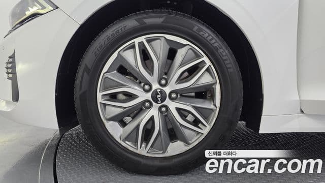 Kia K5 2022 — Şəkil 5/20