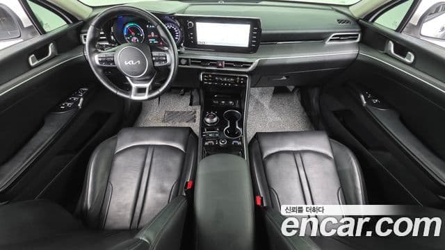 Kia K5 2022 — Şəkil 7/20
