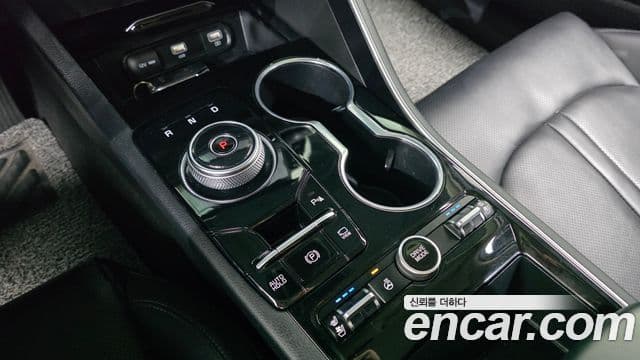 Kia K5 2022 — Şəkil 9/20
