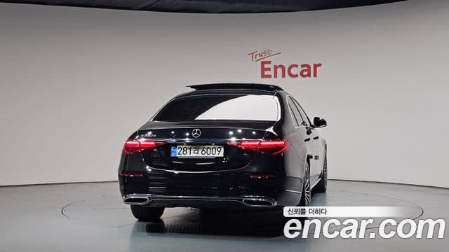 Mercedes-Benz S-Class 2022 — ფოტო 4/20