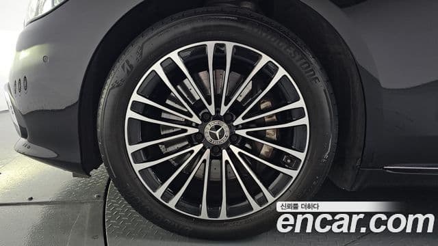 Mercedes-Benz S-Class 2022 — ფოტო 5/20