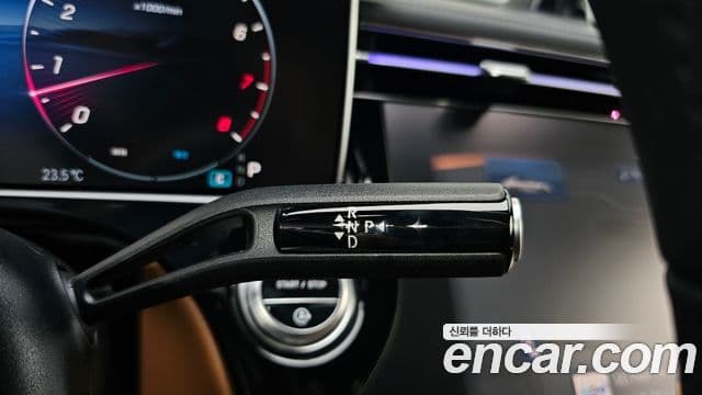 Mercedes-Benz E-Class 2025 — Şəkil 9/20