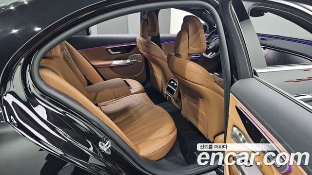 Mercedes-Benz E-Class 2025 — Şəkil 12/20