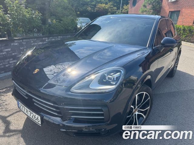 Porsche Cayenne 2022 — Şəkil 10/11