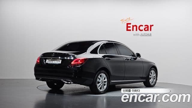 Mercedes-Benz C-Class 2020 — Şəkil 2/20
