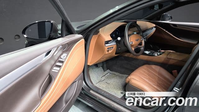 Genesis Electrified G80 2022 — Şəkil 10/20