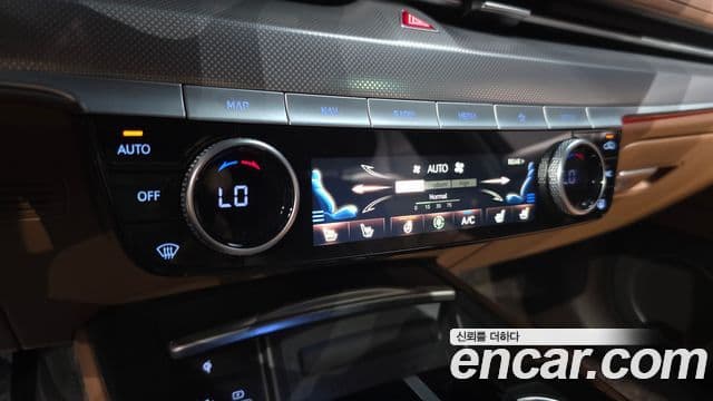 Genesis Electrified G80 2022 — Şəkil 16/20
