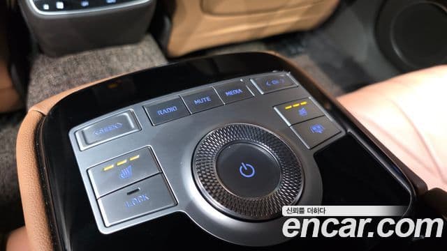 Genesis Electrified G80 2022 — Şəkil 18/20