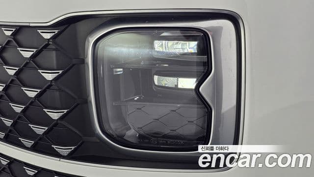 Hyundai Grandeur Hybrid 2024 — Photo 12/34