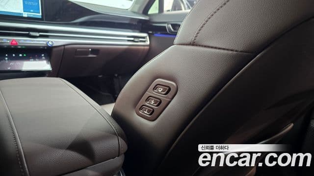 Hyundai Grandeur Hybrid 2024 — Photo 33/34