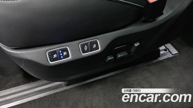 Hyundai Staria 2021 — Şəkil 18/20