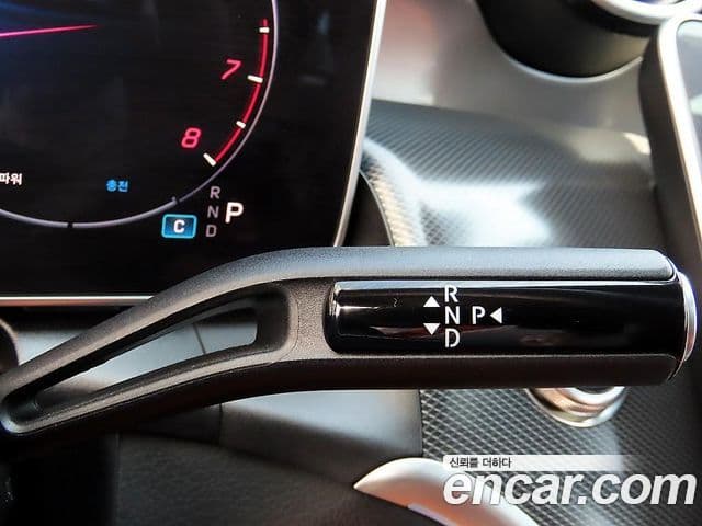 Mercedes-Benz GLC-Class 2025 — ფოტო 11/20