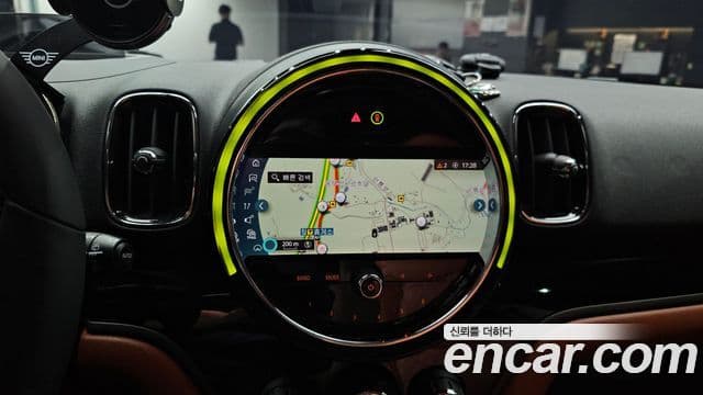 Mini Cooper S Countryman 2022 — Şəkil 16/20