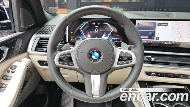 BMW X5 2025 — ფოტო 13/20