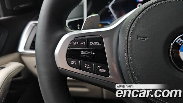 BMW X5 2025 — Photo 31/34