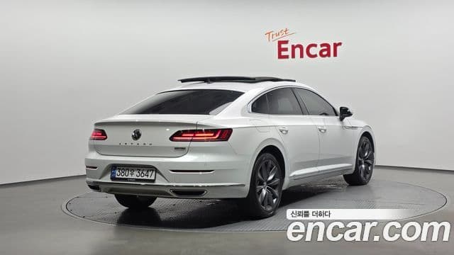 Volkswagen Arteon 2020 — ფოტო 2/20