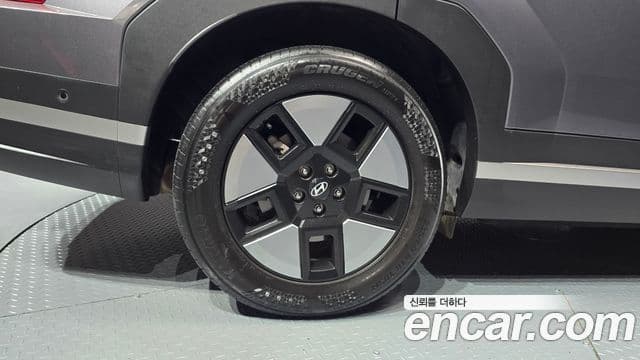 Hyundai Santa Fe 2024 — ფოტო 5/20