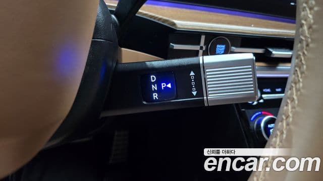 Hyundai Santa Fe 2024 — ფოტო 9/20
