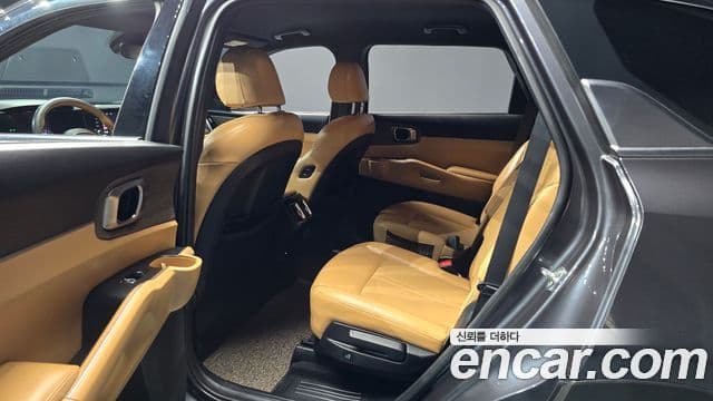 Kia Sorento 2021 — ფოტო 12/20