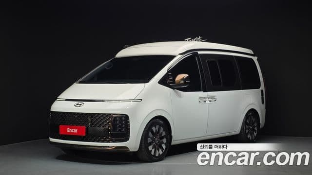 Hyundai Staria 2023 — Şəkil 1/20