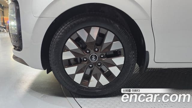 Hyundai Staria 2023 — Şəkil 5/20