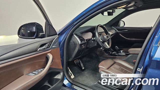 BMW X4 2021 — Şəkil 10/20