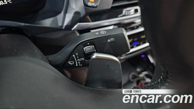 BMW X4 2021 — Şəkil 18/20