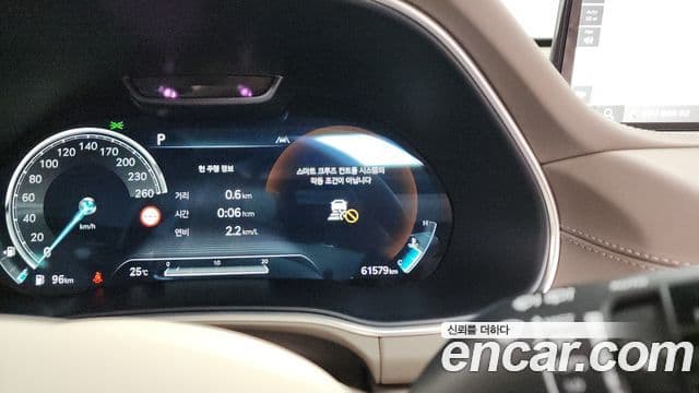 Genesis GV80 2022 — ფოტო 19/20