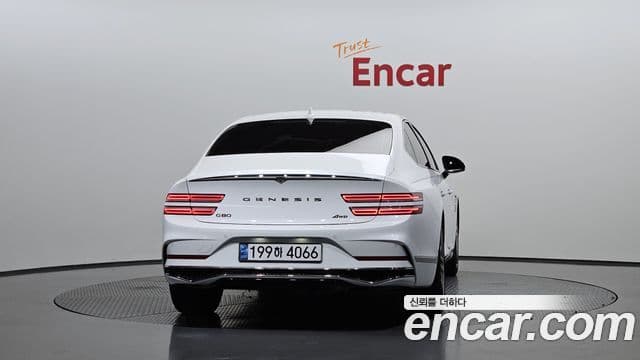 Genesis Electrified G80 2024 — ფოტო 4/20