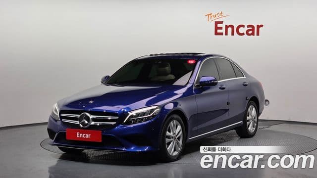 Mercedes-Benz C-Class 2019 — Şəkil 1/20