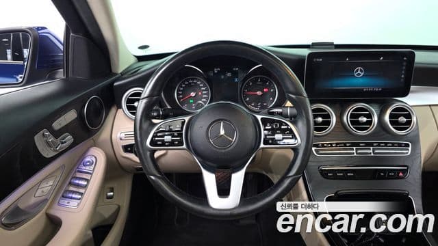 Mercedes-Benz C-Class 2019 — Şəkil 13/20