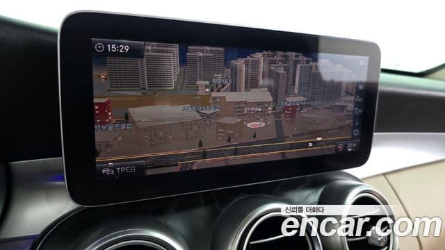 Mercedes-Benz C-Class 2019 — Şəkil 14/20