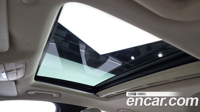 Mercedes-Benz C-Class 2019 — Şəkil 19/20