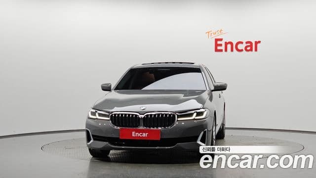 BMW 5 Series 2022 — Şəkil 3/20